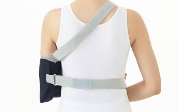 Dr.Med Easy Shoulder Immobilizer E027 Medium - Wellcare Pharmacy