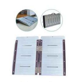 Caremax Ca211lf Aluminium Foldable Ramp 4Ft