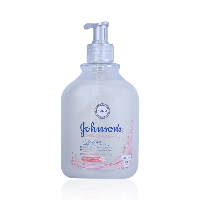 Johnsons Anti Bacterial Hand Wash Almond 500Ml