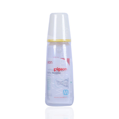 Pigeon Plastic Feeding Bottle 200Ml
