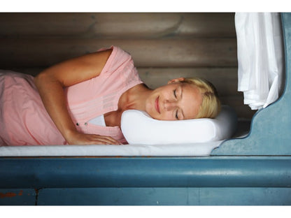 Sissel Large Classic Pillow & Cover