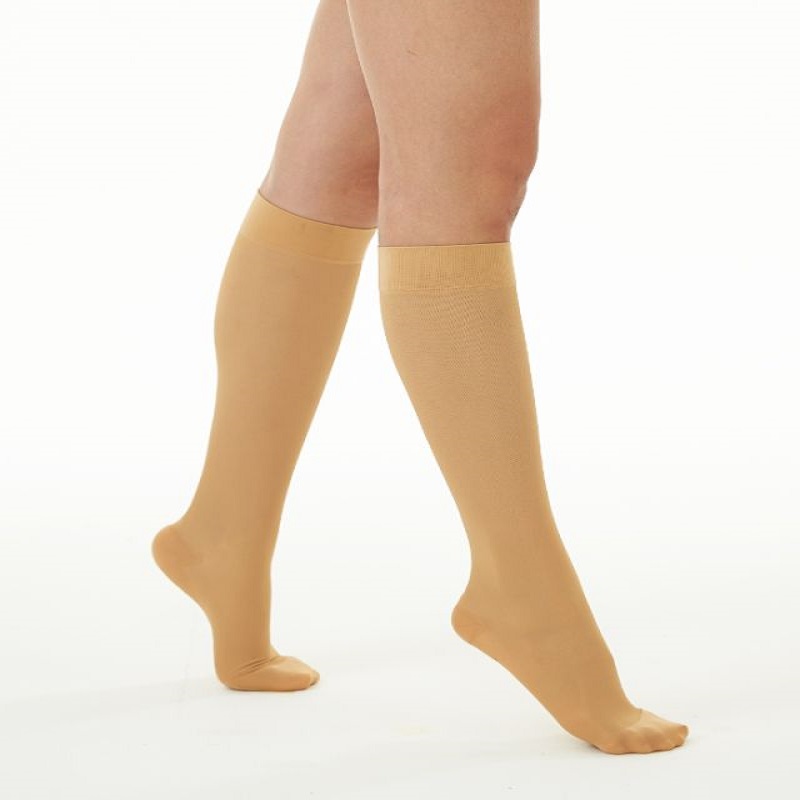 Buy Dr.Med Compression Stockings Knee High A060 Xl in Qatar Orders  delivered quickly - Wellcare Pharmacy